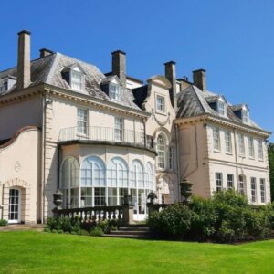 buying a doctor house